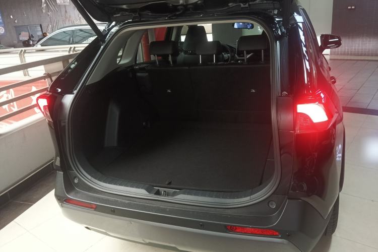 Used Toyota RAV4 2020 2.0L CVT Two-Wheel Drive Fashion PLUS Edition