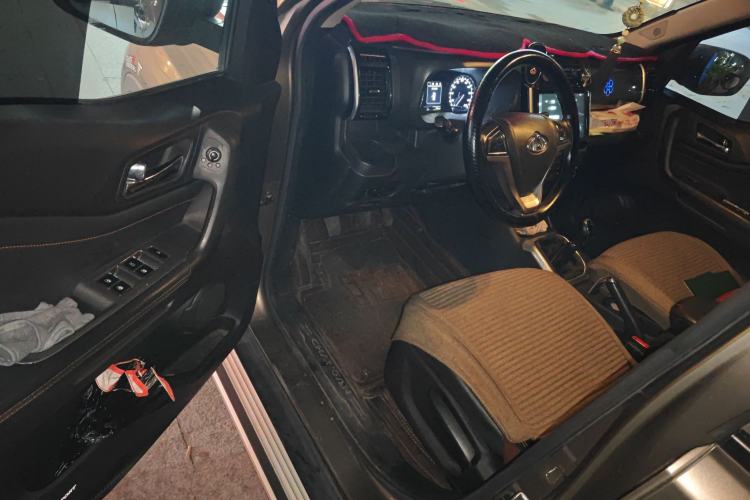 Used CHANGAN OSHAN X70A 2018 1.5L Manual Luxury Model
