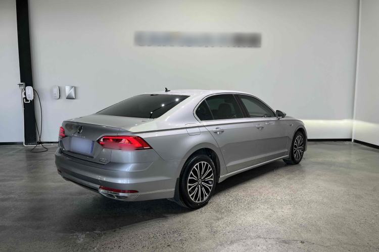 Used Volkswagen Phideon 2021 380TSI Luxury Edition