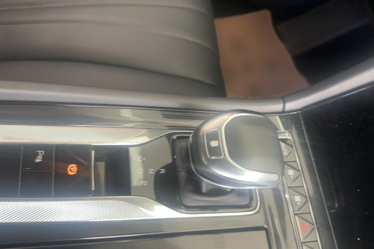 Used Hongqi H5 2024 1.5T DCT Smart Connect Flagship Edition
