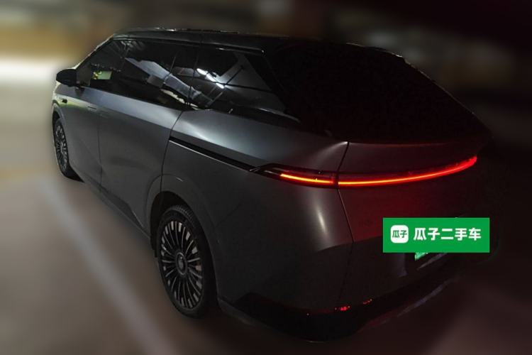 Used XPeng X9 2025 740 Ultra-Long Range Max