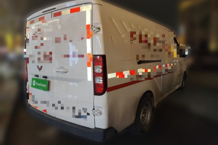 Used Wuling Yangguang 2024 300km Range Practical Window-Sealed Version 60kW Rear Right 45 Deg