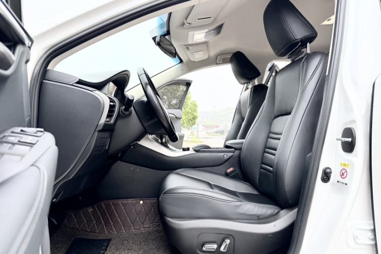 Used Lexus NX 2017 200 Front-Wheel-Drive X-Trail SE Edition