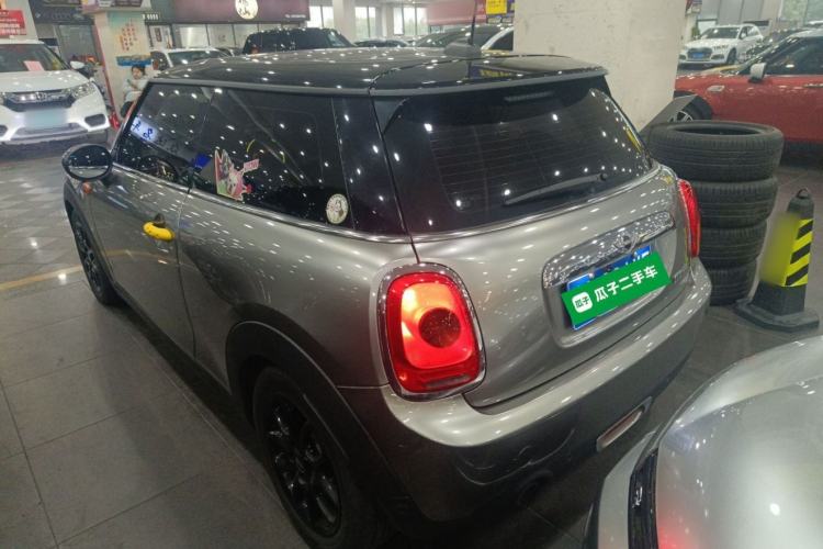 Used MINI MINI 2014 1.5T COOPER Fun
