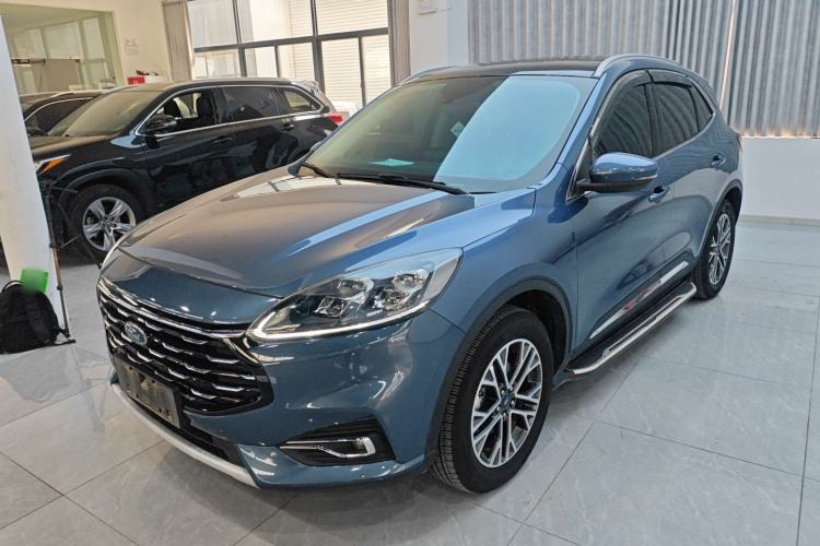 Used Ford Escape 2020 EcoBoost 245 Two-Wheel-Drive Titanium Edition