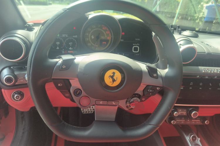 Used Ferrari Portofino 2018 3.9T Steering Wheel