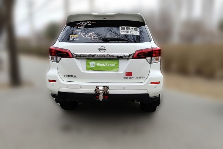 Used Nissan Terra 2018 2.5L Automatic 4x4 Flagship Edition