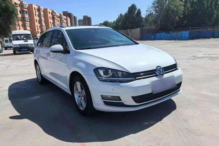 Used Volkswagen Golf 2014 1.4TSI Luxury Travel Edition