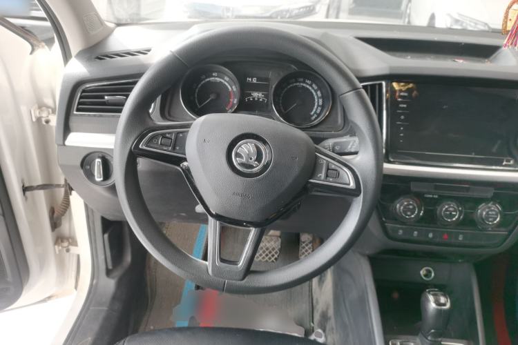 Used Skoda Kamiq 2022 1.5L Automatic Comfort Edition
