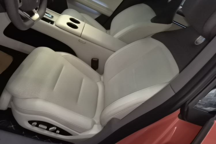 Used Avatr 06 2025 Pro Range-Extended Edition Left Front Seat