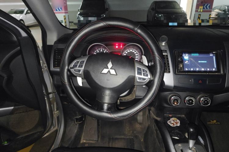 Used Mitsubishi Outlander 2010 Kinhui 2.4 Fashion Edition