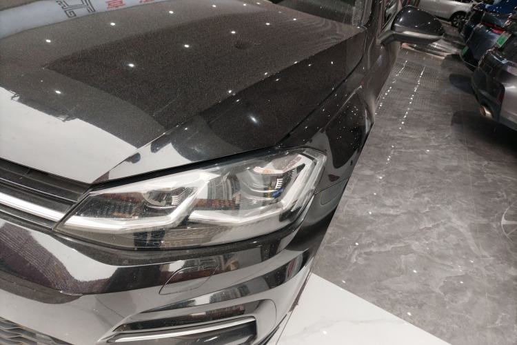 Used Volkswagen Golf 2018 280TSI Automatic R-Line Model
