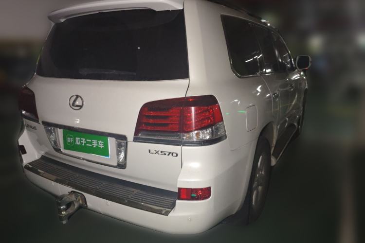 Used Lexus LX 2012 570
