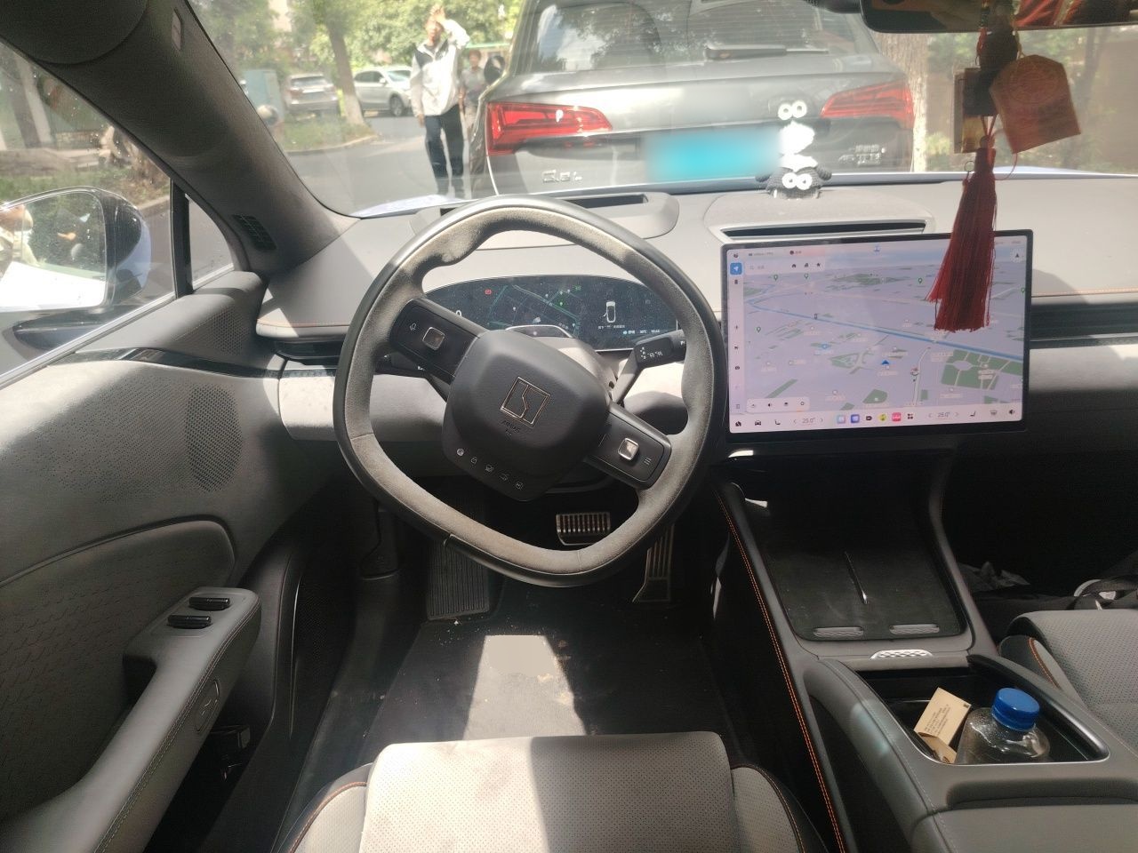 Zeekr 007 2024 Four-Wheel-Drive Performance Version 100 kWh — снимка 10