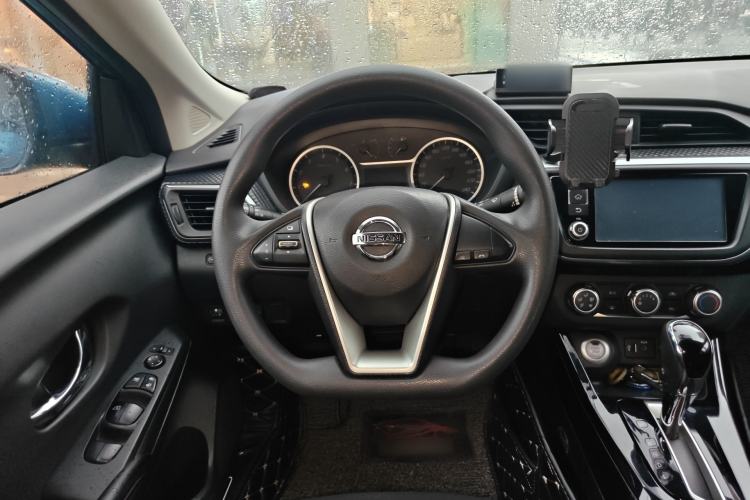 Used Nissan Lannia 2016 1.6L CVT Smart Cool Edition Steering Wheel