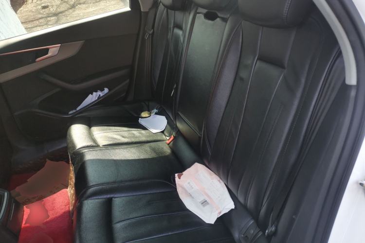 Used Audi A4L 2017 Plus 40 TFSI Ambition Model
