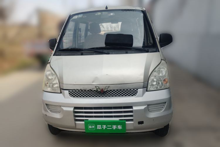 Used Wuling Rongguang 2011 1.2L Base Version