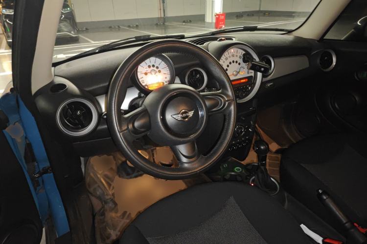 Used MINI MINI 2012 1.6L ONE Baker Street