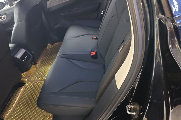 Used Hongqi E-QM5 2024 610 km PLUS
