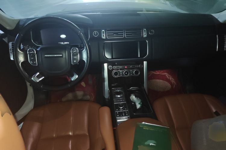 Used Land Rover Range 2016 3.0 SC V6 Vogue SE Long-Wheelbase Edition Center Console