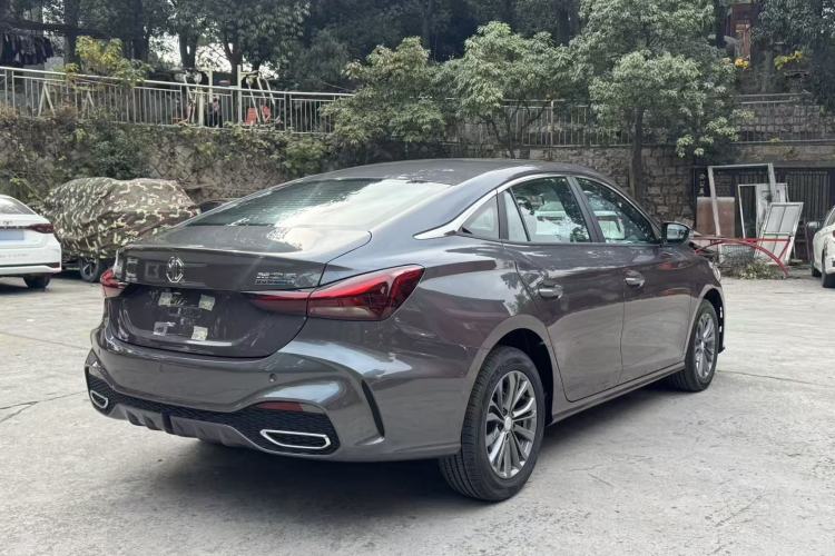 Used MG 5 2025 180 DVVT Global Luxury Edition
