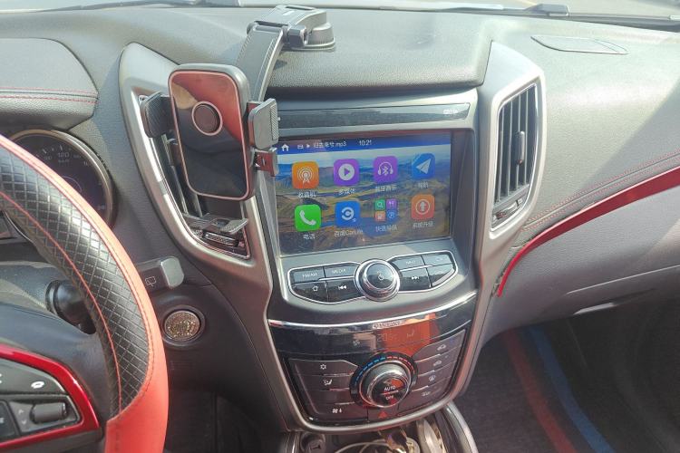 Used CHANGAN CS75 2017 Shangku Edition 1.5T Manual ZhiXiang Model
