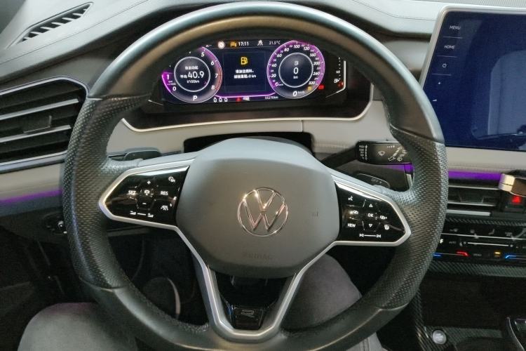 Used Volkswagen Tayron 2024 380TSI All-Wheel Drive R-Line Pro Smart Edition Steering Wheel