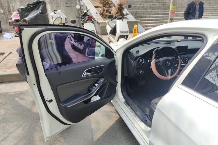 Used Mercedes-Benz A-Class 2013 A 180 Fashion Model
