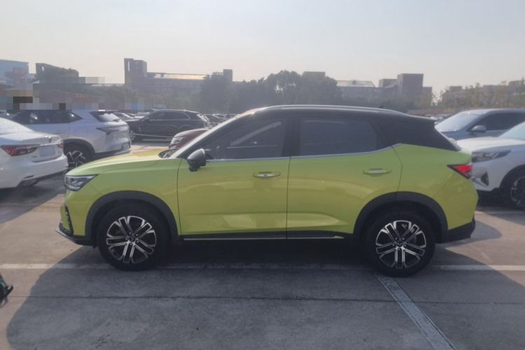 Used Wuling Alvez 2022 1.5T CVT Trendy & Cool Edition