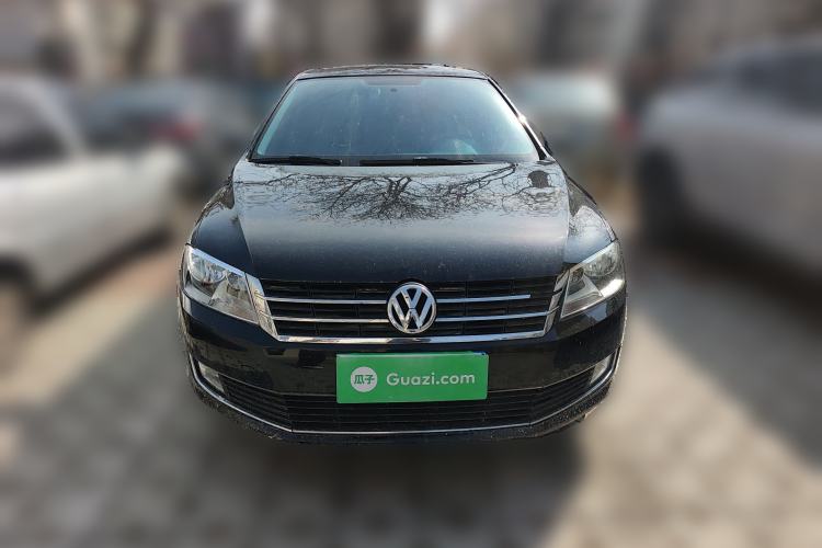 Used Volkswagen Lavida 2013 Restyled Classic 1.6L Manual Comfort Edition
