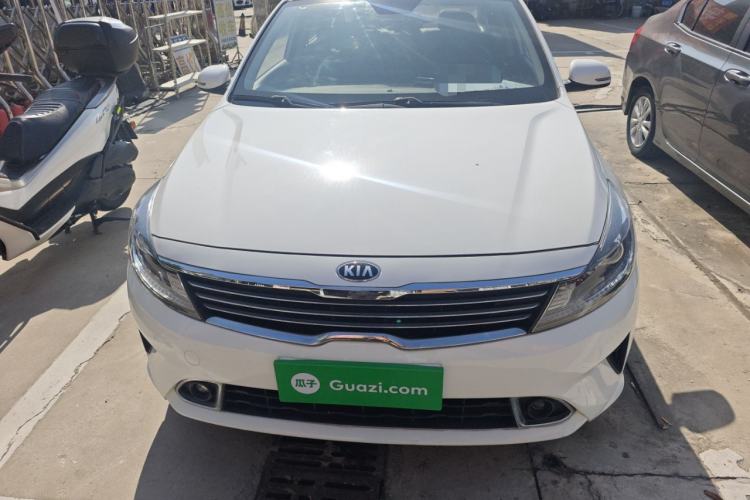 Used Kia Forte 2018 1.6L Automatic Value-Comfort Luxury Edition
