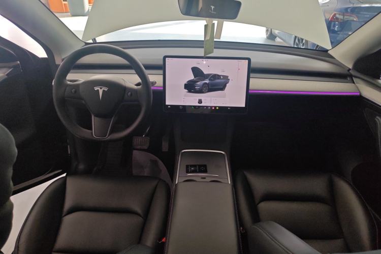 Used Tesla Model Y 2024 Rear-Wheel-Drive Version Center Console