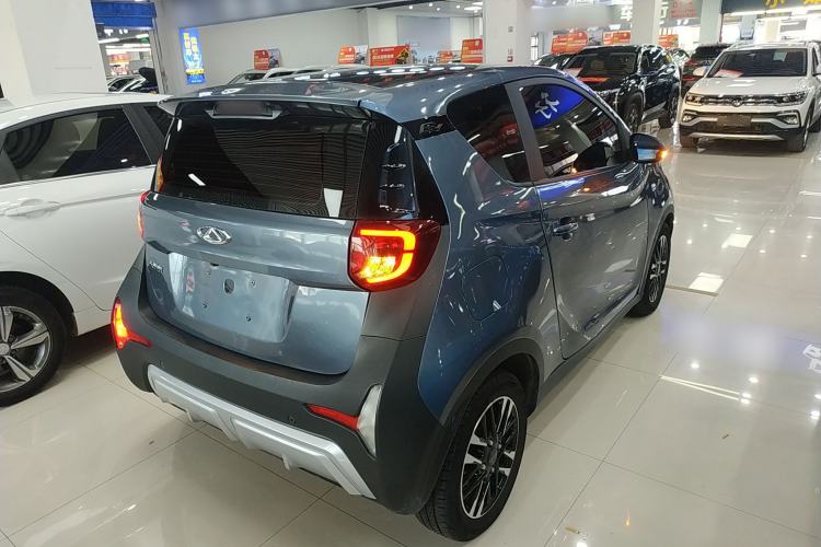 Used Chery QQ Little Ant 2022 Restyled Version Sweet Pink Edition Half-Sugar Version 28.8 kWh 30 kW 301 km Rear Right 45 Deg