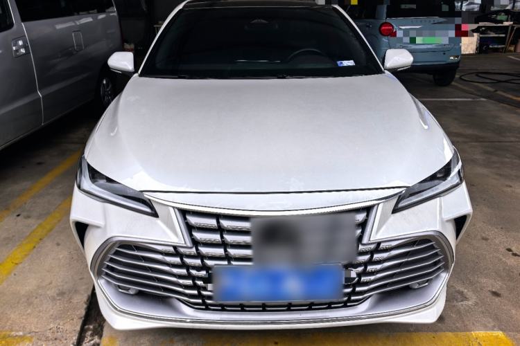 Used Toyota Avalon 2024 Dual-Motor 2.0L Luxury Edition