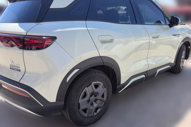 Used BYD Yuan UP 2024 401 km Active Version Rear Right 45 Deg