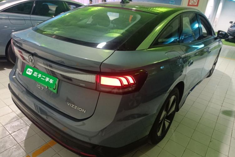 Used Volkswagen ID.7 VIZZION 2024 AIR model Rear Right 45 Deg