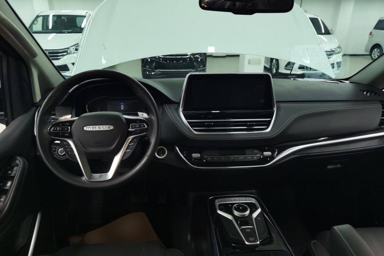 Used SAIC MAXUS G20 2021 Facelifted PLUS 2.0T Gasoline Automatic Luxury Edition
