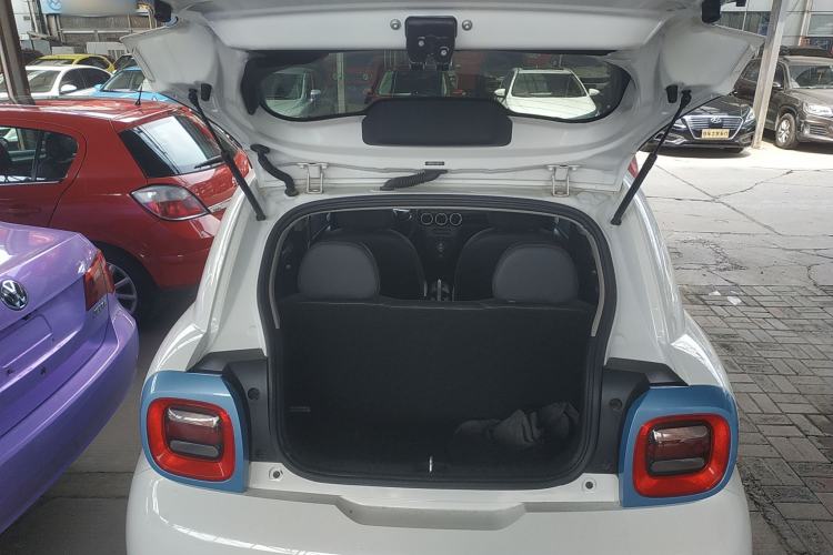 Used ORA Black Cat 2019 351 km Family Edition Trunk