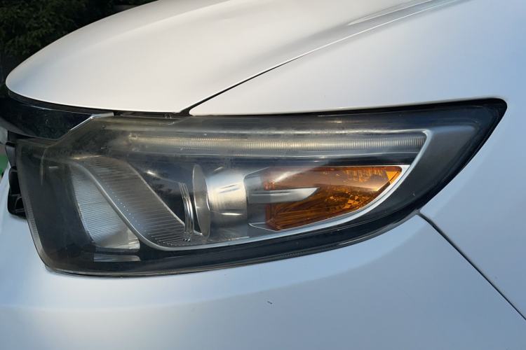 Used Soueast DX7 2015 1.5T Automatic Luxury Model