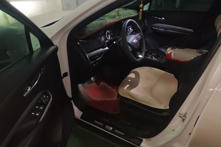 Used Cadillac XT4 2018 28T Two-Wheel-Drive Luxury Model