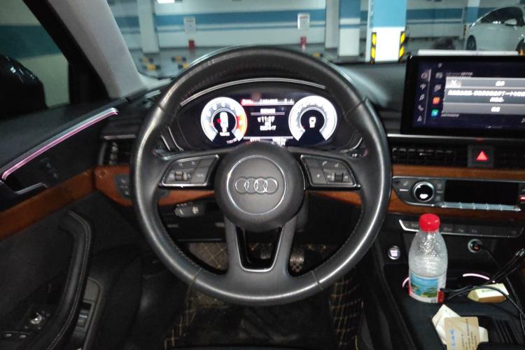 Used Audi A4L 2020 40 TFSI Luxury Prestige Edition Steering Wheel