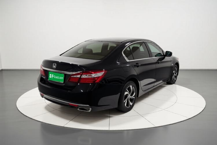 Used Honda Accord 2016 2.0L Comfort Edition Exterior 5