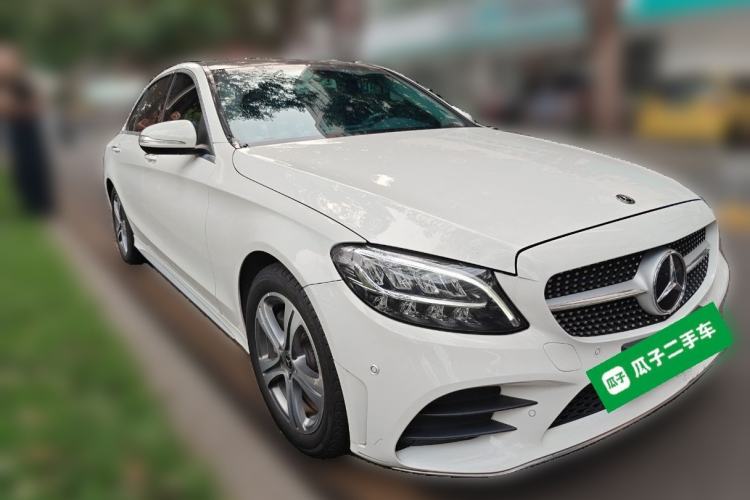 Used Mercedes-Benz C-Class 2019 Restyled C 260 L Sport Edition Front Right 45 Deg