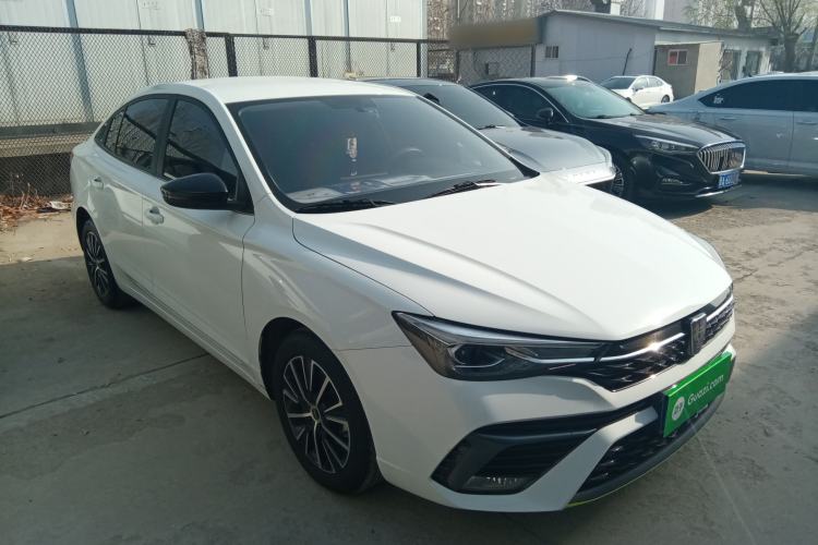 Used Roewe i5 2021 1.5L Manual Platinum Edition

