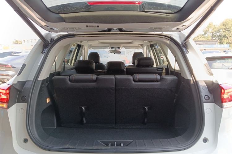 Used Changan X7 PLUS 2024 1.5T Automatic Luxury 7-Seater