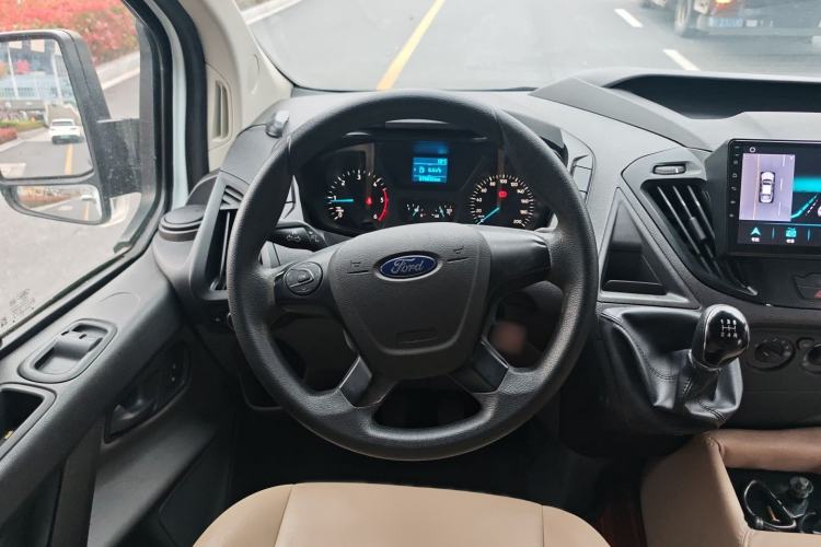 Used Ford Transit 2019 2.0T Diesel Multi-Purpose Commercial Vehicle Short Wheelbase Low Roof 6-Seater China VI Standard Steering Wheel