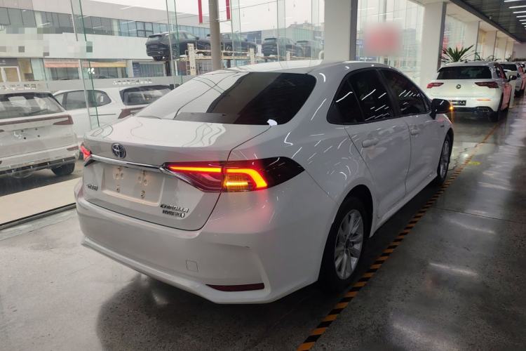 Used Toyota Corolla 2023 1.8L Smart Electric Hybrid Dual-Motor Elite Edition
