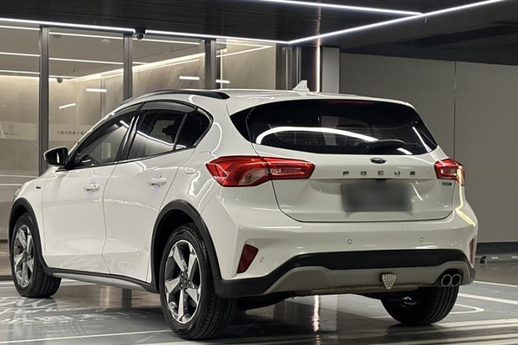 Used Ford Focus Active 2021 EcoBoost 180 Automatic Trendy Model
