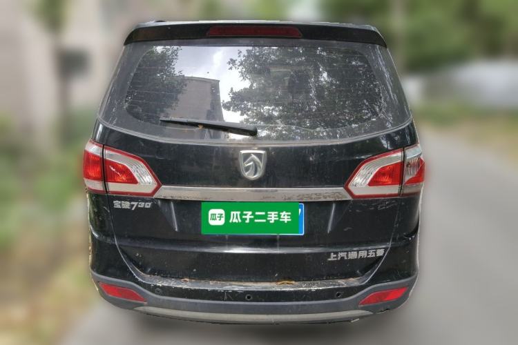 Used Baojun 730 2014 1.5L manual Comfort version 7 seats