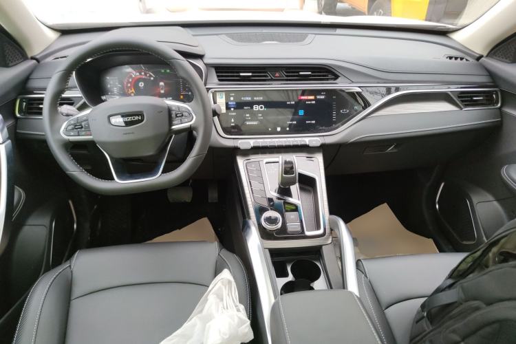 Used Farizon FX 2021 1.8T Smart Connect 5-Seater